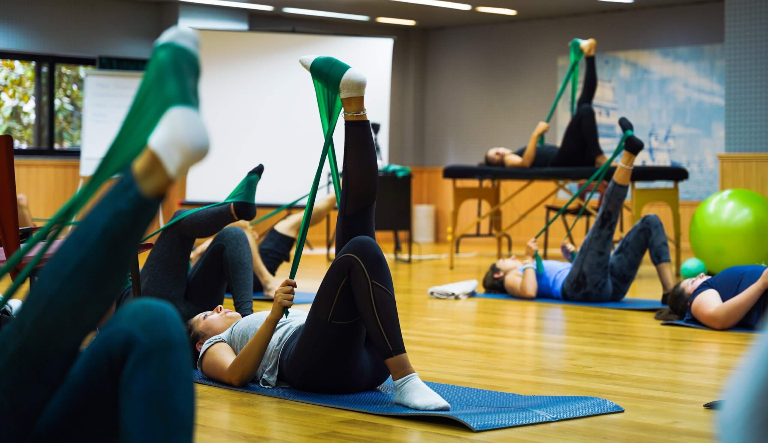Pilates clínico x Pilates fitness: Conheça os benefícios de cada
